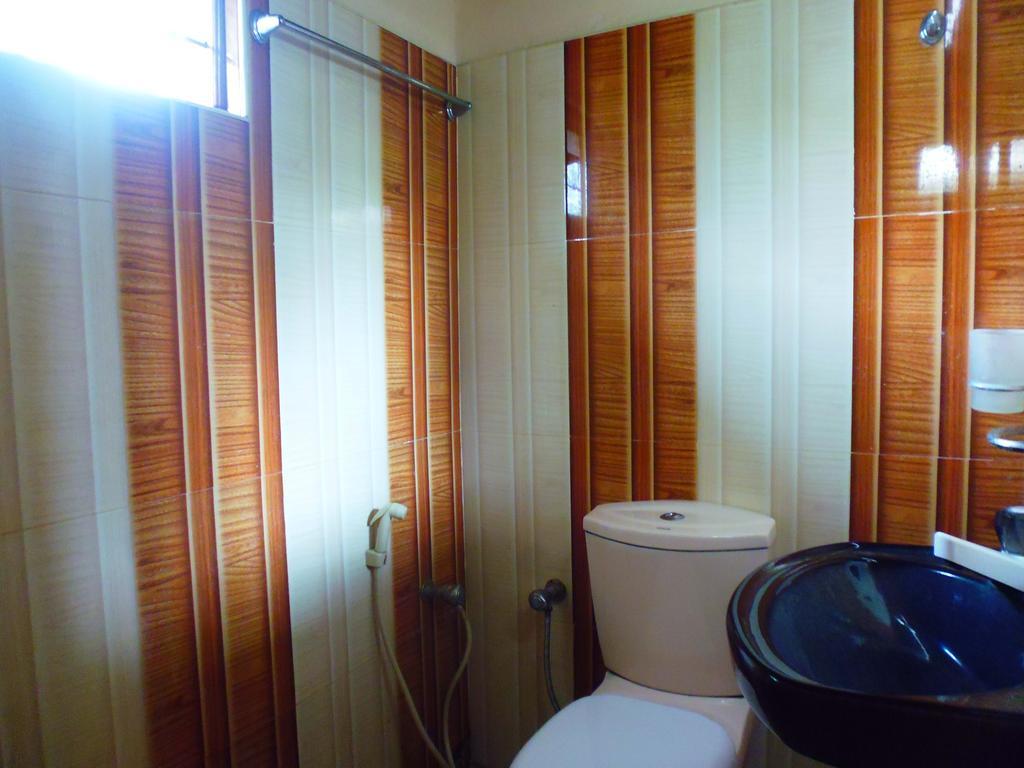 The Nilmini Lodge Sigiriya Room photo