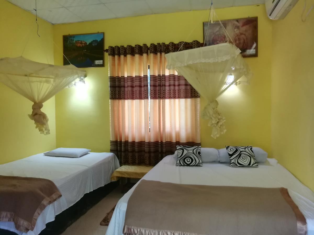 The Nilmini Lodge Sigiriya Exterior photo